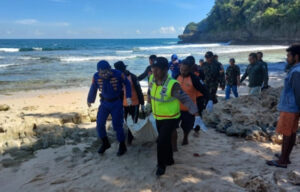 Dua Nelayan Asal Lombok Timur Tewas Dihantam Gelombang Tinggi di Perairan Malang