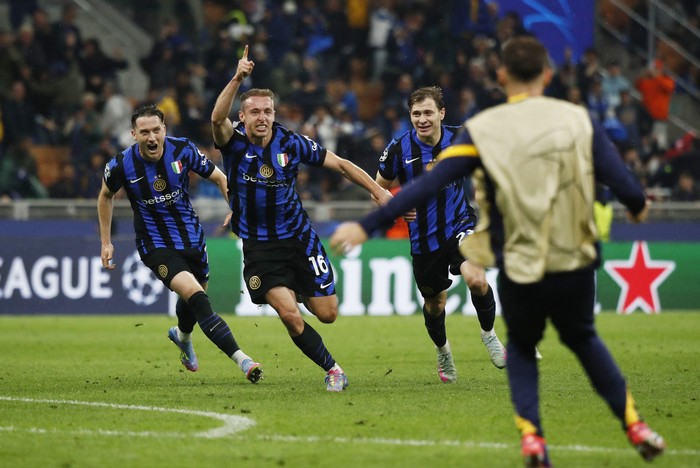 Inter Milan Bungkam Barcelona 4-3, Tiket Final Liga Champions di Tangan