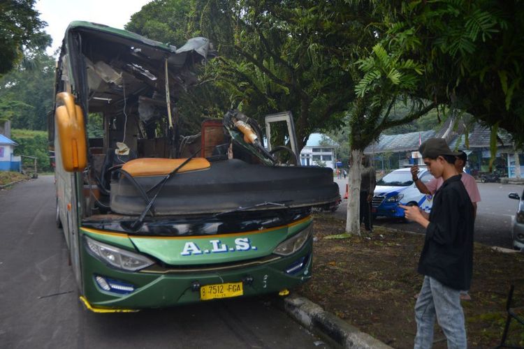 Fatal! Bus ALS Medan-Jakarta Kecelakaan, Kemenhub Sebut Tak Berizin