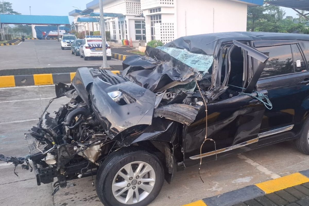 Berita Duka: Anggota DPR RI Gus Alamuddin Meninggal Dunia Usai Kecelakaan di Tol Pemalang