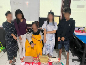 Polres Dompu Bongkar Rumah Diduga Sarang Narkoba, 5 Terduga Pelaku Diamankan