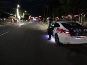 Blue Light Patrol Malam Hari, Polisi Jaga Ketertiban Lalu Lintas Kota Bima
